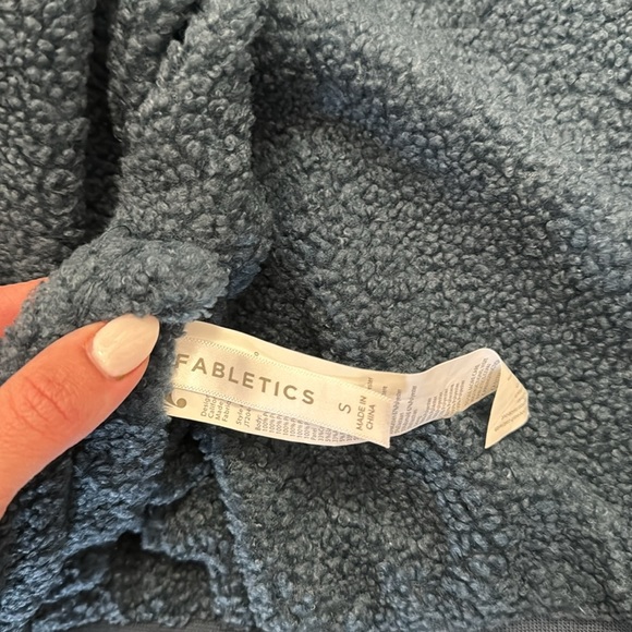 Fabletics bomber - Picture 3 of 4